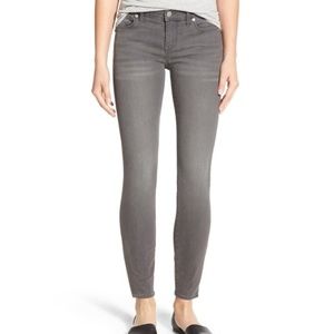 Madewell 9" High Riser Skinny Jeans in grey